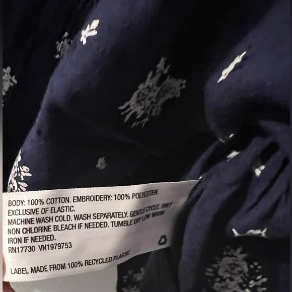 NWT Universal Thread Navy Ruffled Blouse - Picture 4 of 7